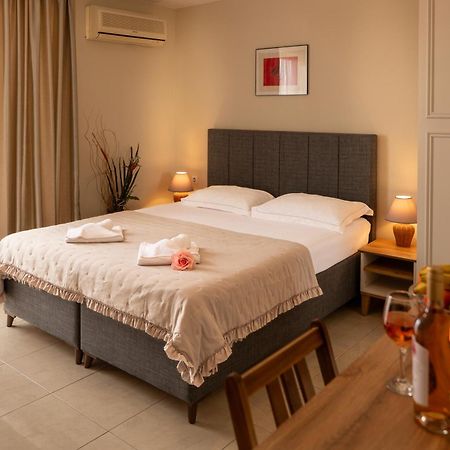 Rodos House Hotell Pomorie Eksteriør bilde