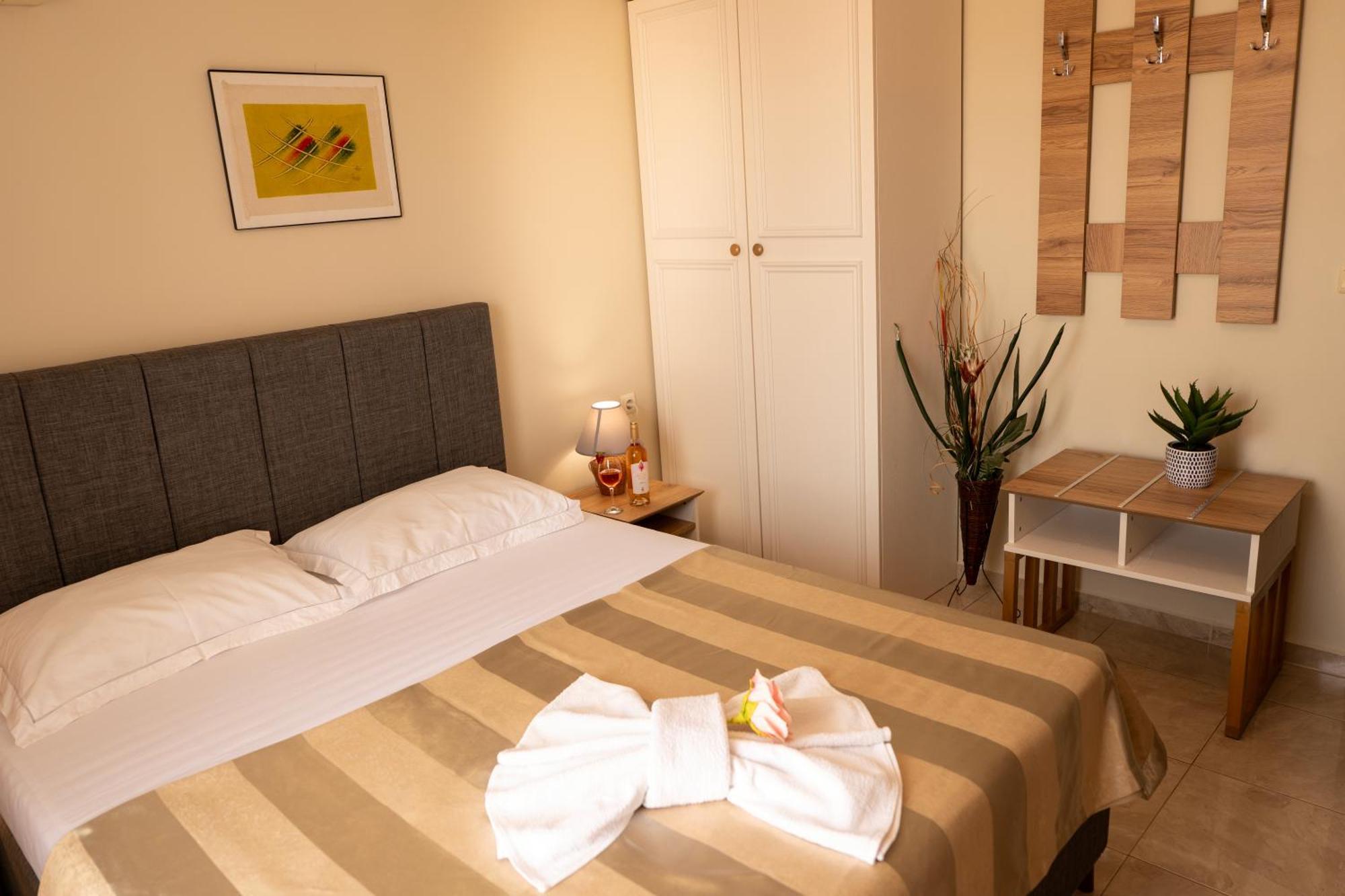 Rodos House Hotell Pomorie Eksteriør bilde