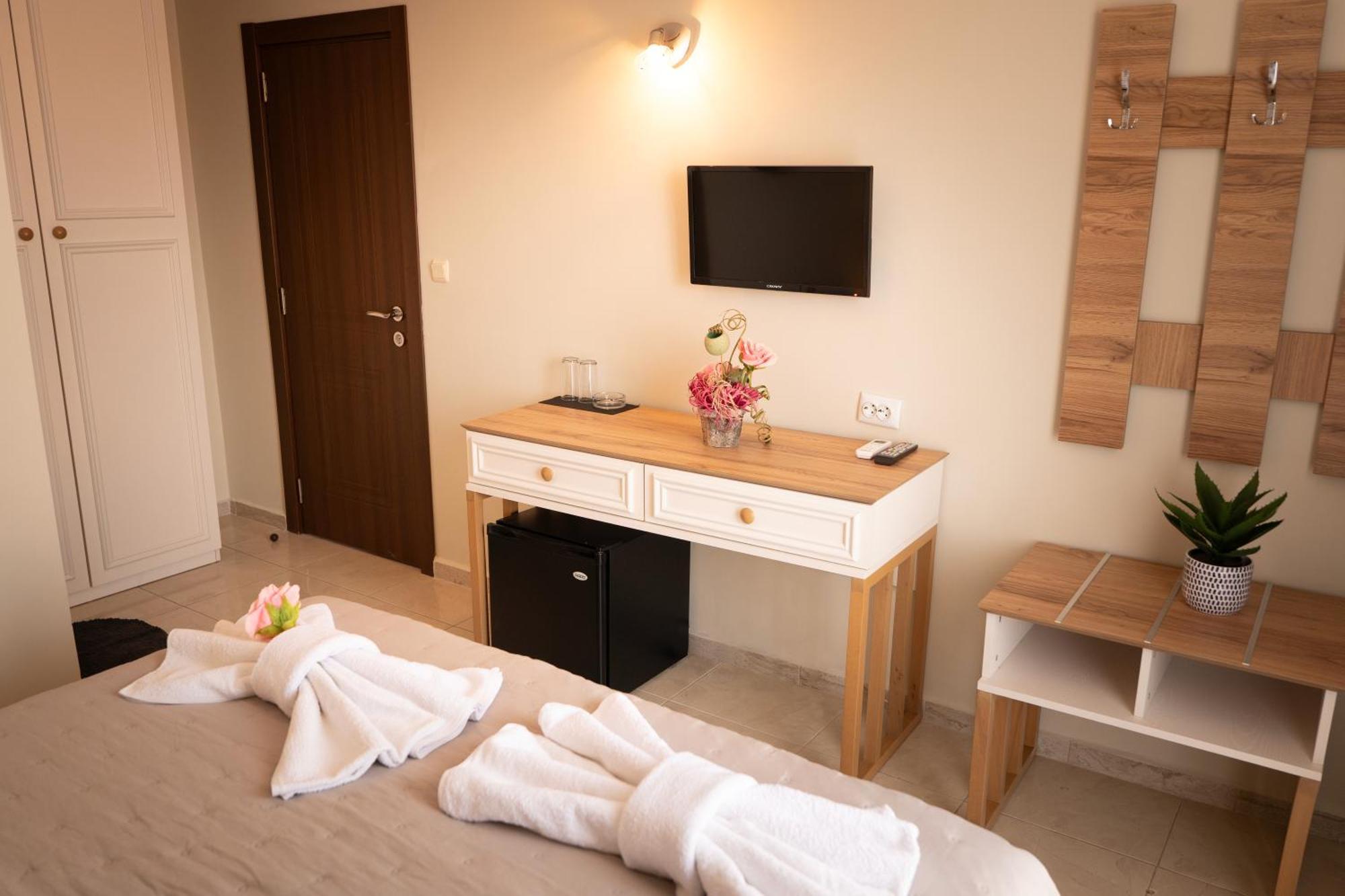 Rodos House Hotell Pomorie Eksteriør bilde